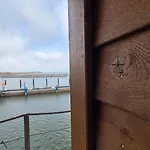 Neu renoviertes schwimmendes Ferienhaus Fischland in Barth * Barth