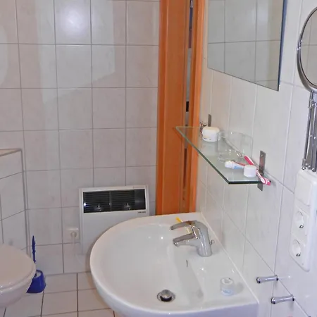 Floating Classic - Schwimmendes - Haus 2 בית נופש