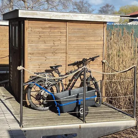 Neu Renoviertes Schwimmendes Fischland In 펜션 *